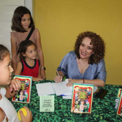 Firma de libros Firma de libros