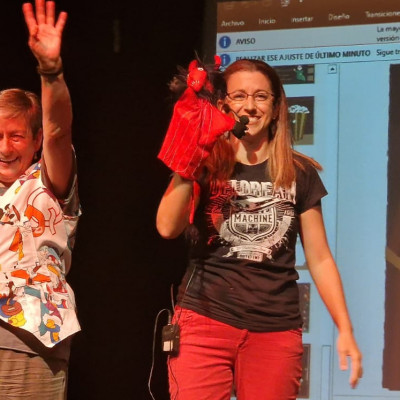 Pura y Alba, las titiriteras Pura y Alba, las titiriteras